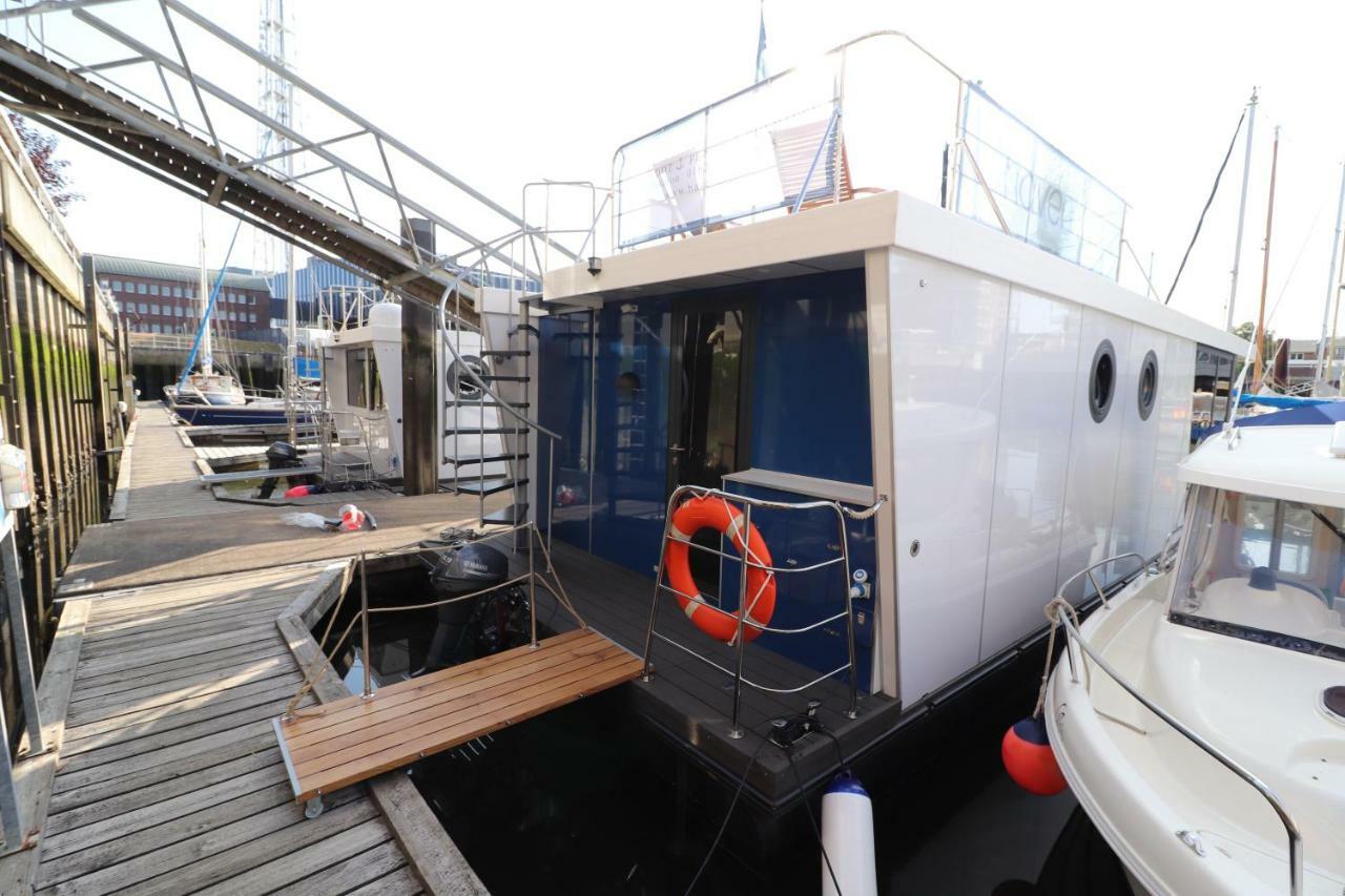 ホテル Havenkoje クックスハーフェン エクステリア 写真